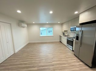 997 Holoholo St #B, Kailua, HI 96734
