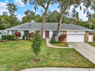 1002 Oakridge Manor Dr, Brandon, FL 33511