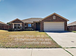 1306 Columbia Dr, Midlothian, TX 76065