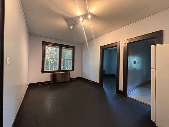 3rd image of 317 Brockway Ave #3