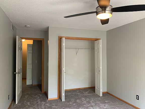 2nd image of 811 Burr Oaks Dr #507-1