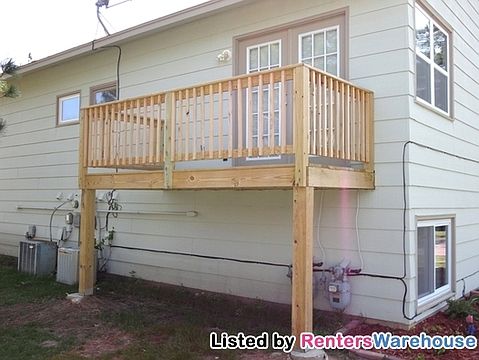 4th image of 8242 Douglas Cir N
