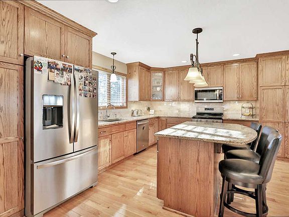 4th image of 5070 Hilltop Ave N