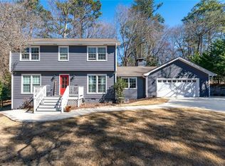 9330 Martins Lake Dr, Roswell, GA 30076