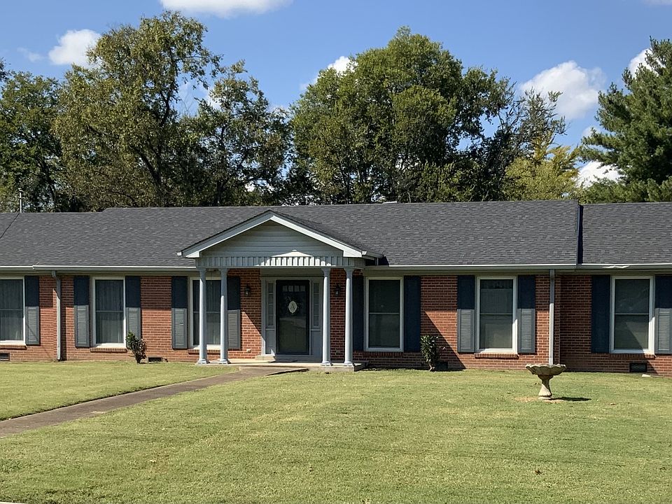 1st image of 126 Oak Hill Dr