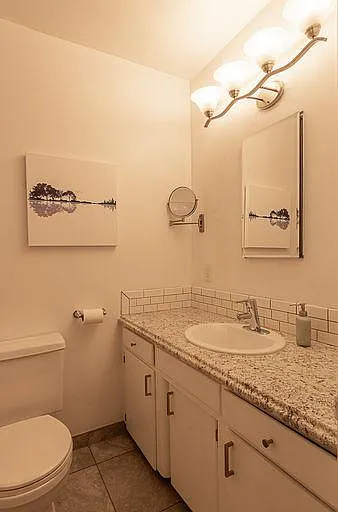 4353 Illinois St — Photo 3