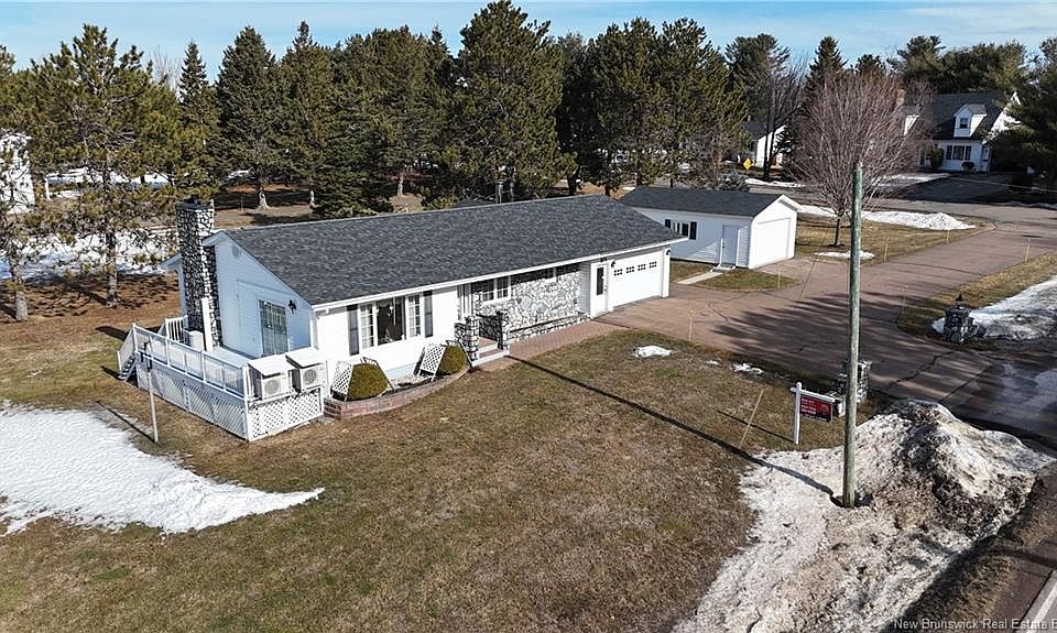 1st image of 80 Centennial Ave W