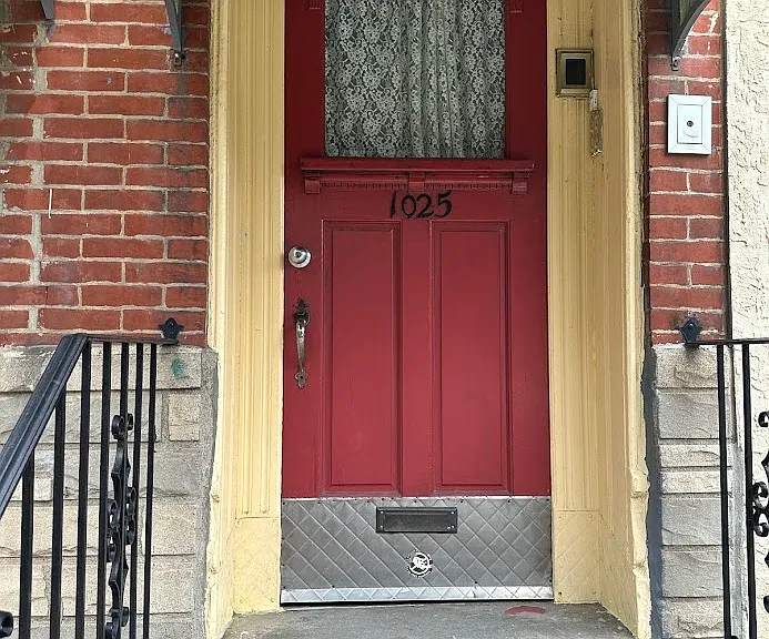 1025 Christian St #1R — Photo 11
