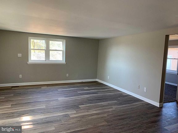 5th image of 32053 Oak Orchard Rd