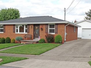 2611 Villa Dr, Parkersburg, WV 26101