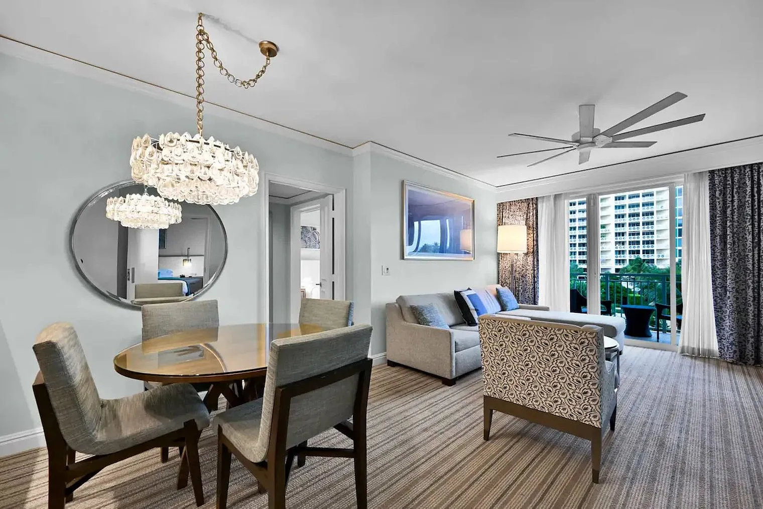 1 bed, 1.0 bath, 419 sqft, $7,447 — Photo 2