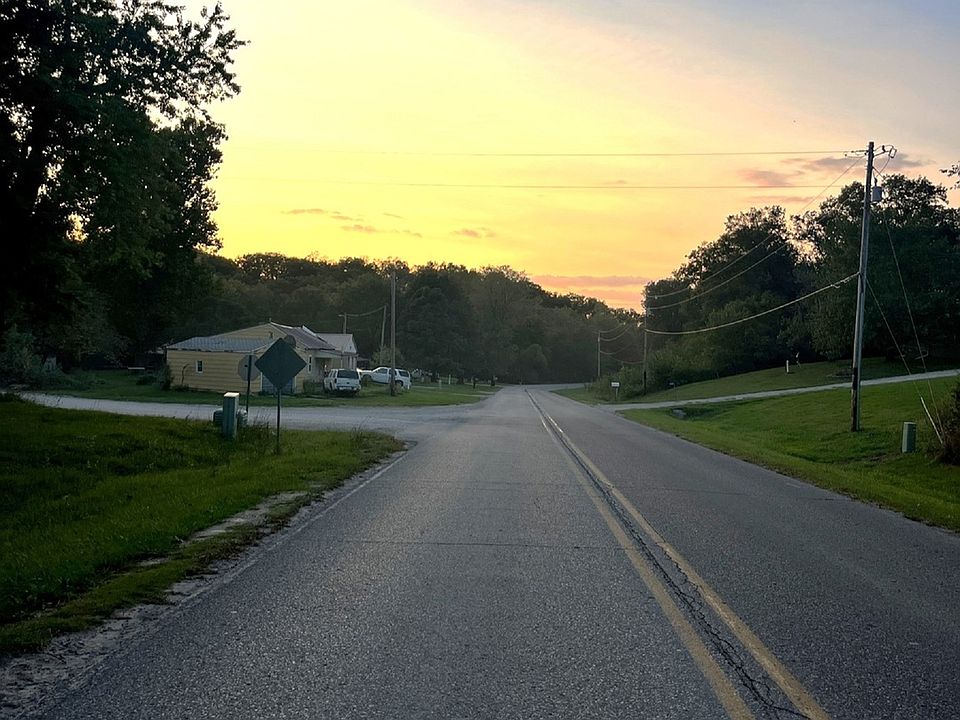 2172 Albia Rd, Ottumwa, IA 52501 Zillow