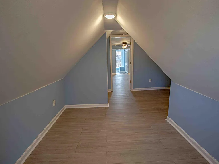 2709 S 3rd St — Photo 21