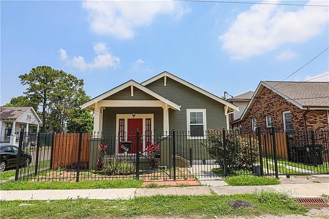 1st image of 8841 Green St