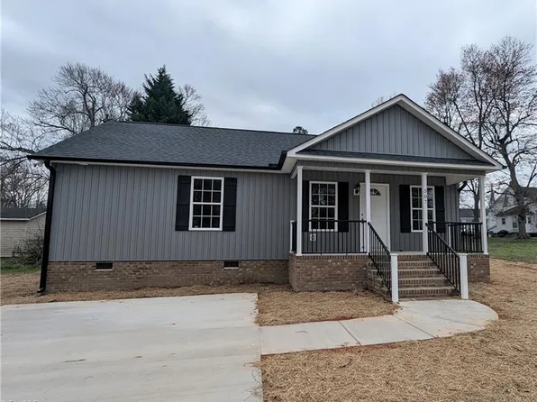 507 Davidson St, Thomasville, NC 27360