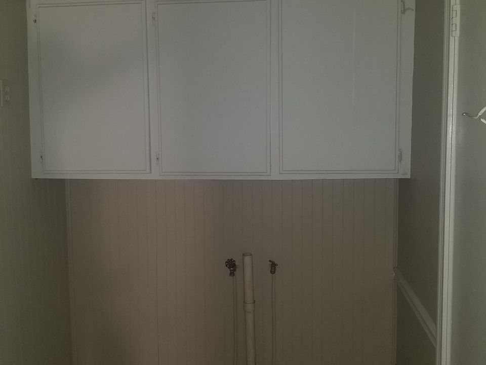 1st image of 3664 Marion Ave