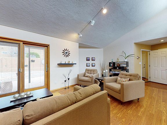 5th image of 9201 Cascajo Dr NE
