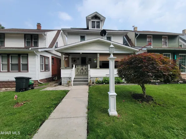 2015 Logan Ave, Altoona, PA 16602