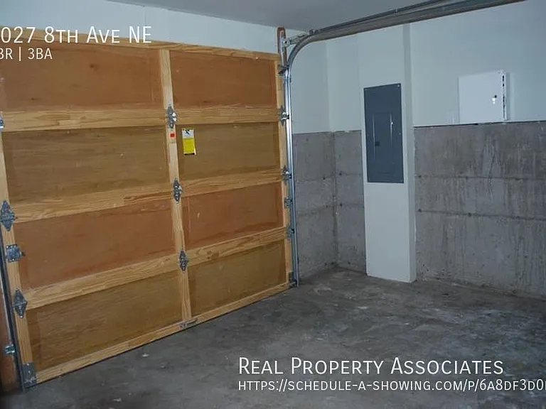 6027 8th Ave NE — Photo 11