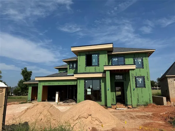 5916 Calcutta Ln, Edmond, OK 73025