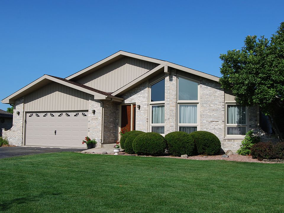 1st image of 20438 S Hunter Dr