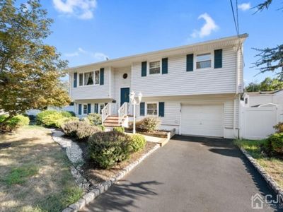 115 Rock Ln, Middlesex, NJ, 08846