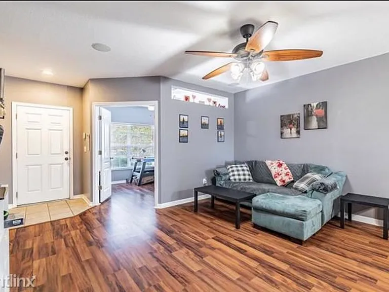 15658 Stable Run Dr — Photo 6