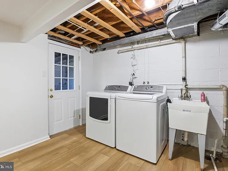 6824 Felix St — Photo 21