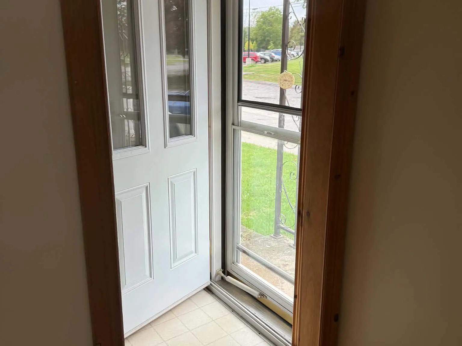 3 bed, $2,400 — Photo 4