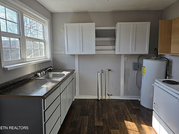 2nd image of 1622 Madison Ave