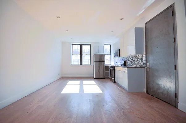 Rented by Corcoran | media 15