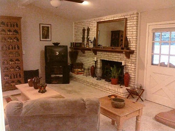 4th image of 7023 Bucknell Dr