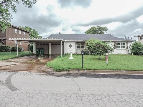 1st image of 701 W Manes Ave
