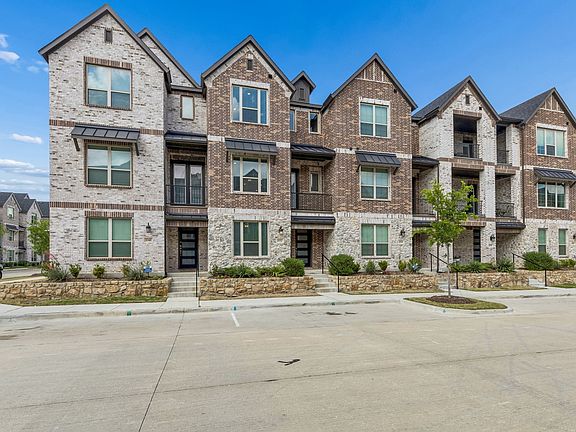 2nd image of 8352 Challenger Ln