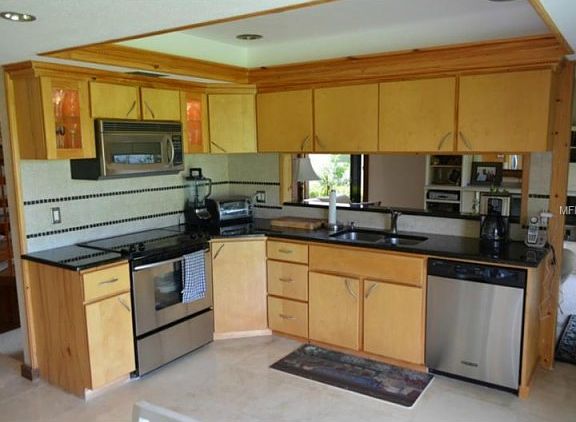 4th image of 162 Dartmouth Ln