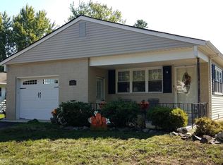 109 Torrey Pines Dr, Toms River, NJ