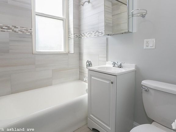 4th image of 3034 N Ashland Ave #1016
