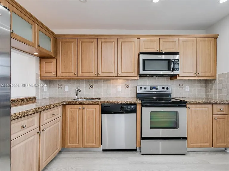 21559 Cypress Hammock Dr #44J — Photo 20