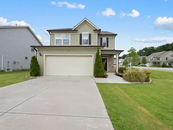 500 Carissa Ln, Zebulon, NC 27597