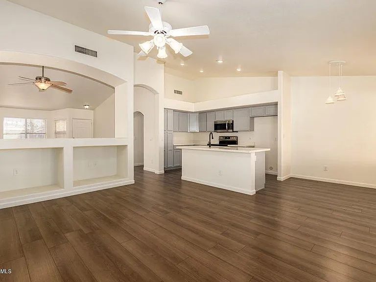 6444 W Tonto Dr — Photo 8