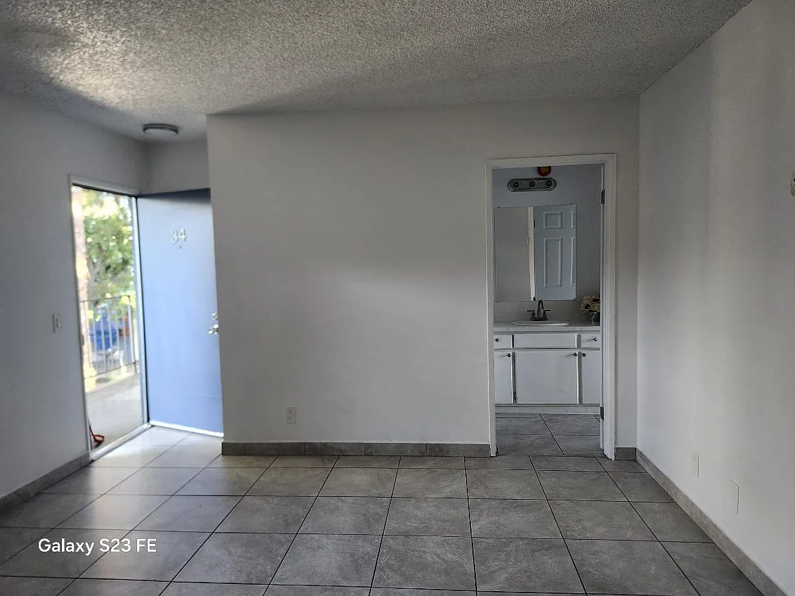 1 bed, 850 sqft, $1,595 — Photo 1
