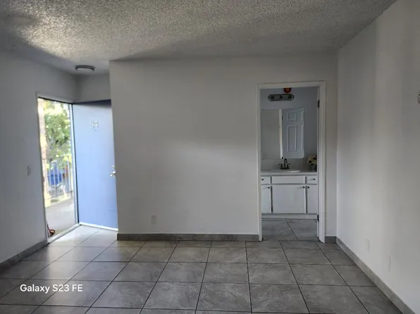 7729 Ventura Canyon Ave, Panorama City, CA
