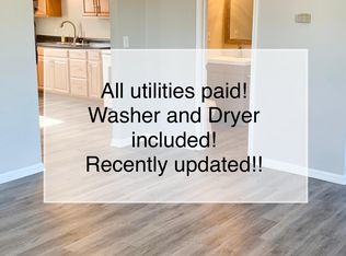 122 N Main St APT B, Lansing, KS 66043