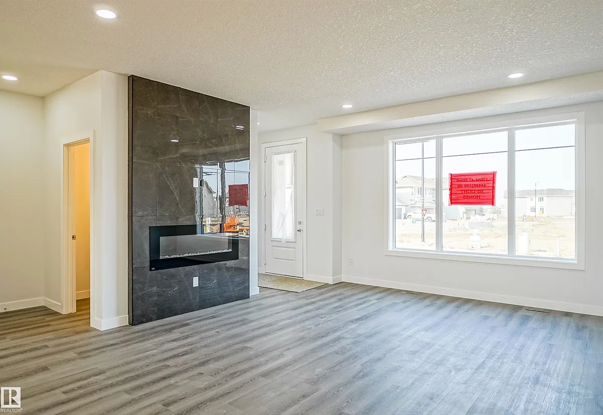 Building Photo - 17064 47th St NW