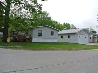 308 W Sycamore St, Steamboat Rock, IA 50672