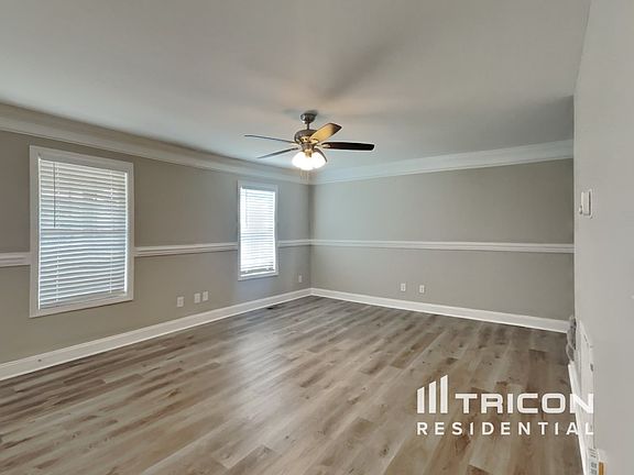 5th image of 522 Somerset Ln