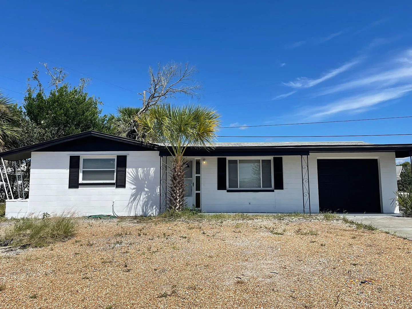 2 Bed/1 Bath Single-Family Home-- Available Now! — Photo 4