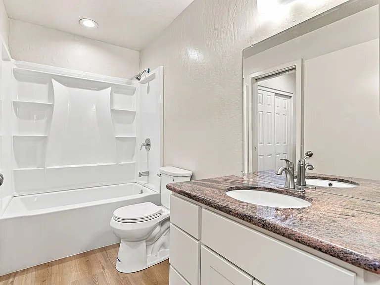 224A Green Meadow Dr — Photo 8