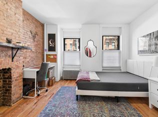 110 15th St #1, Brooklyn, NY 11215