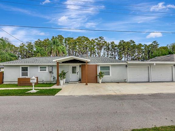 5th image of 19207 Crooked Ln